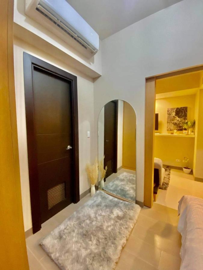 Uptown Parksuites Тагіг Екстер'єр фото