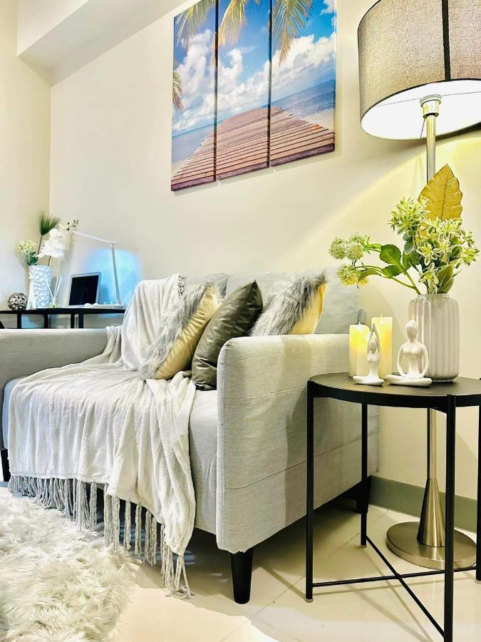 Uptown Parksuites Тагіг Екстер'єр фото